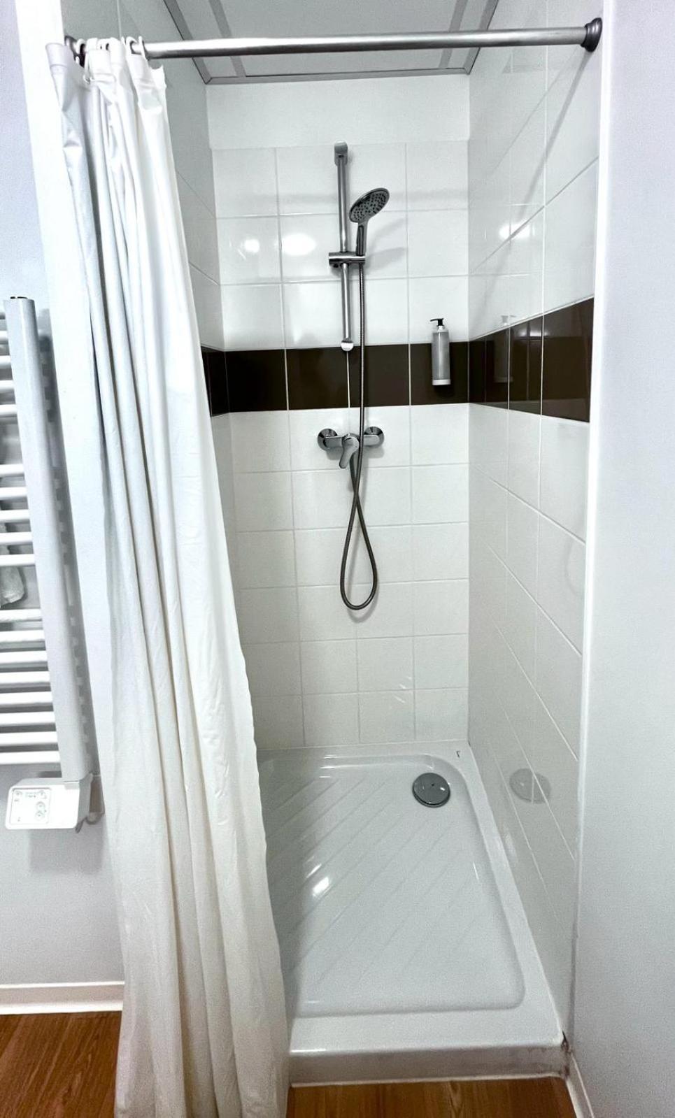 Residence Hoteliere Le Prado Libourne Kültér fotó